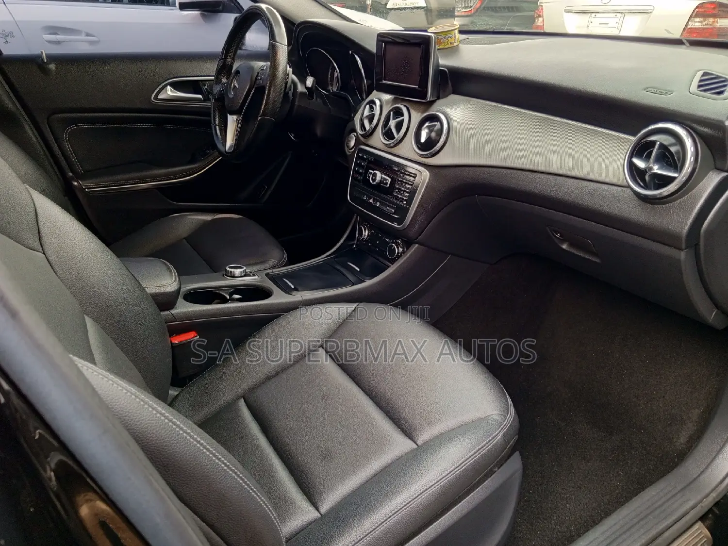 Mercedes-Benz GLA 250 2016 Black