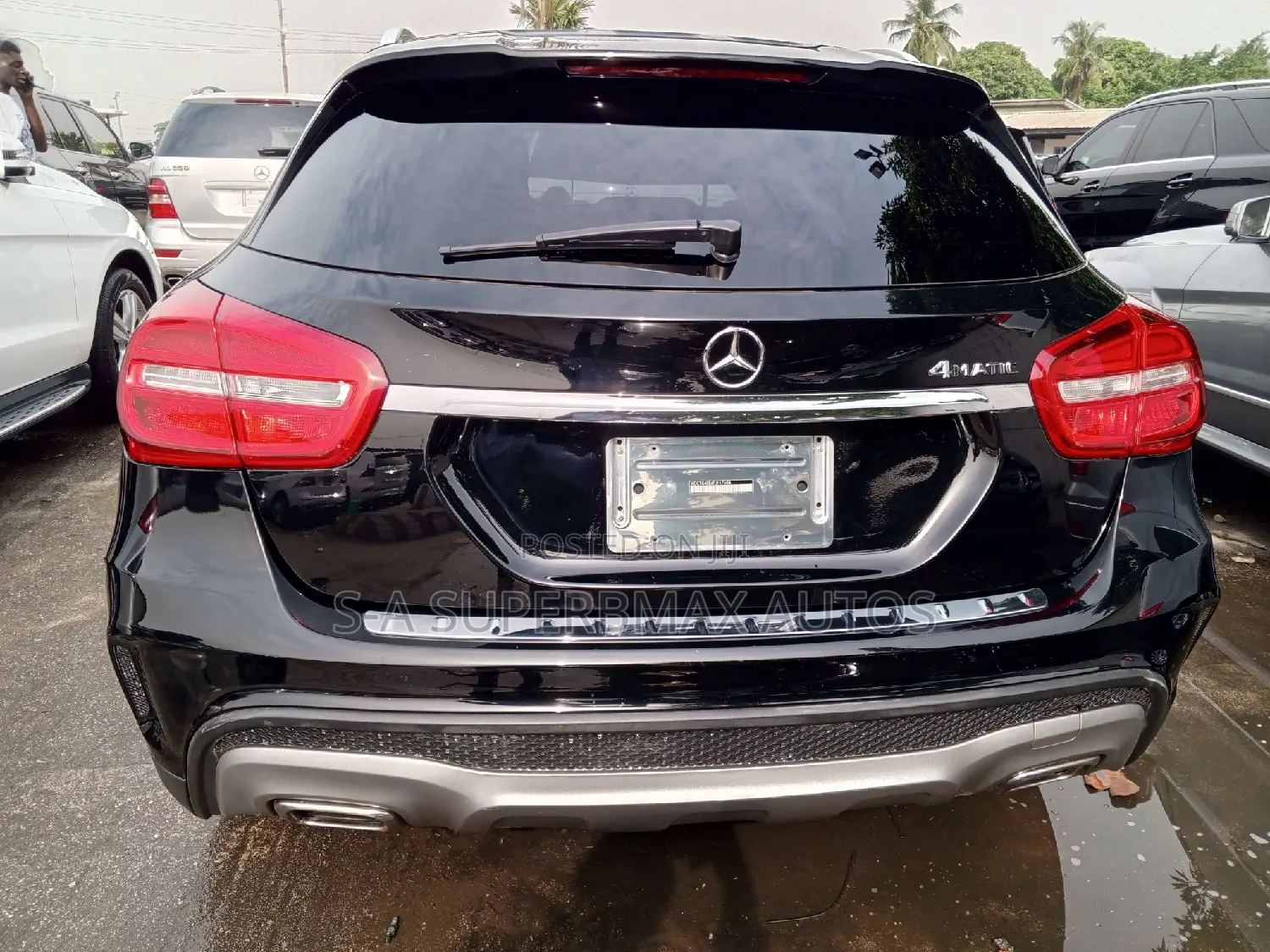 Mercedes-Benz GLA 250 2016 Black