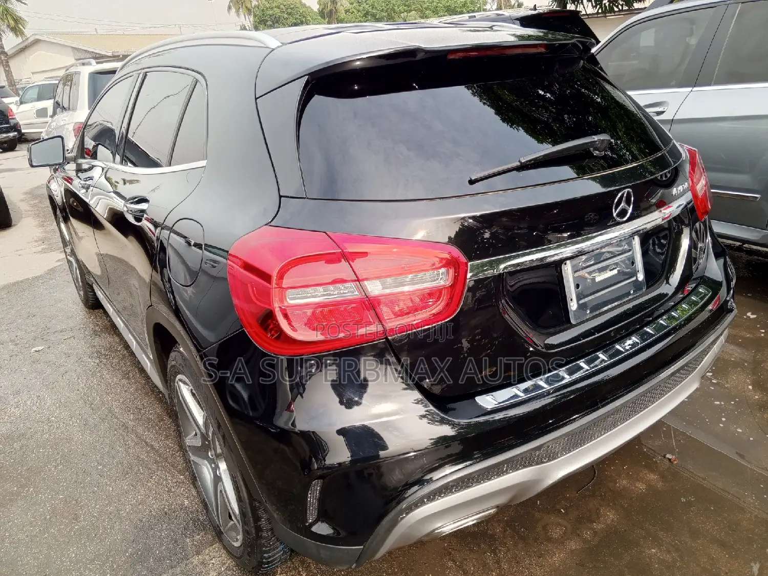 Mercedes-Benz GLA 250 2016 Black