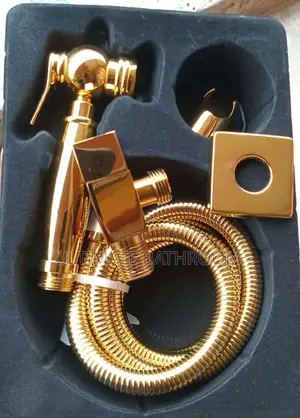 M.Maat Round Shape Gold Pressing Shower With Angle Valve