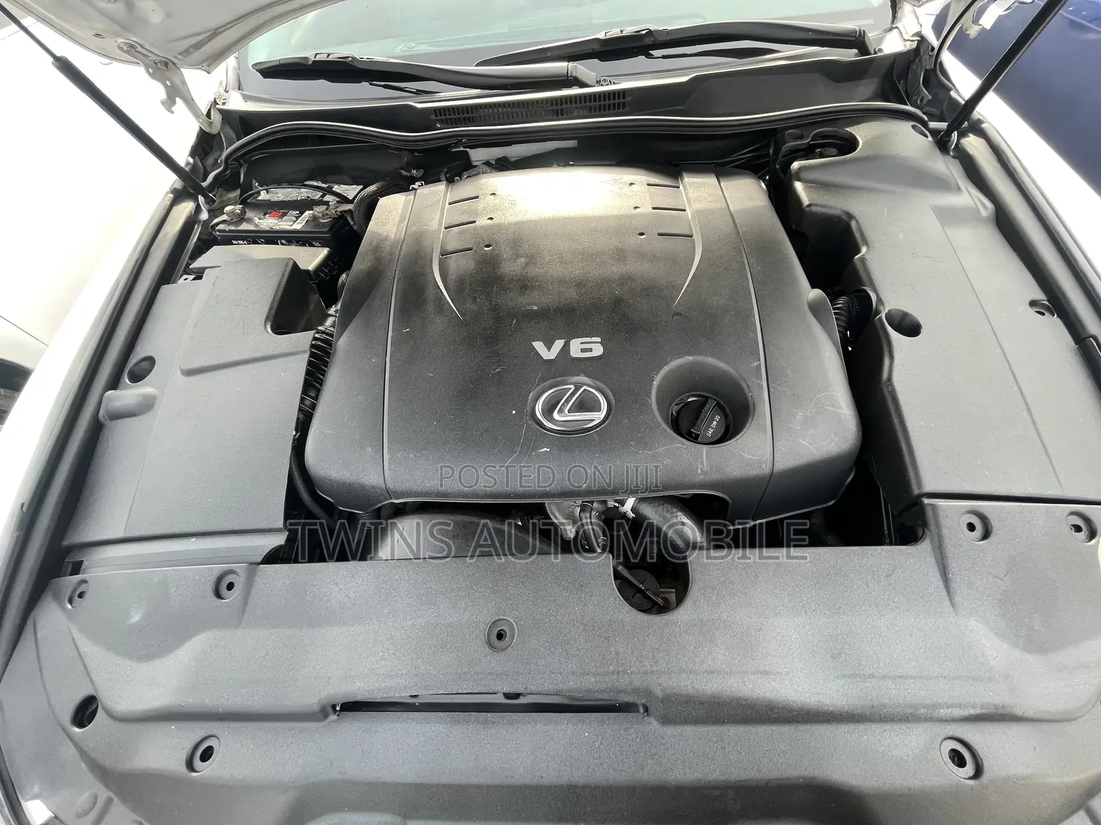 Lexus IS 250 Automatic 2012 White