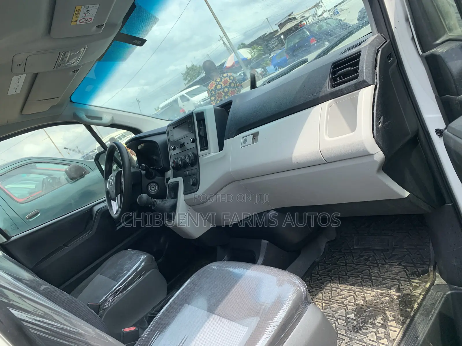 Toyota HiAce 2020 White