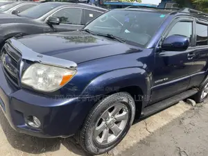 Toyota RAV4 2008 Blue