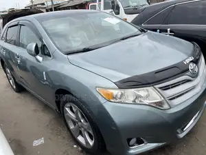Toyota Venza 2011 Gray