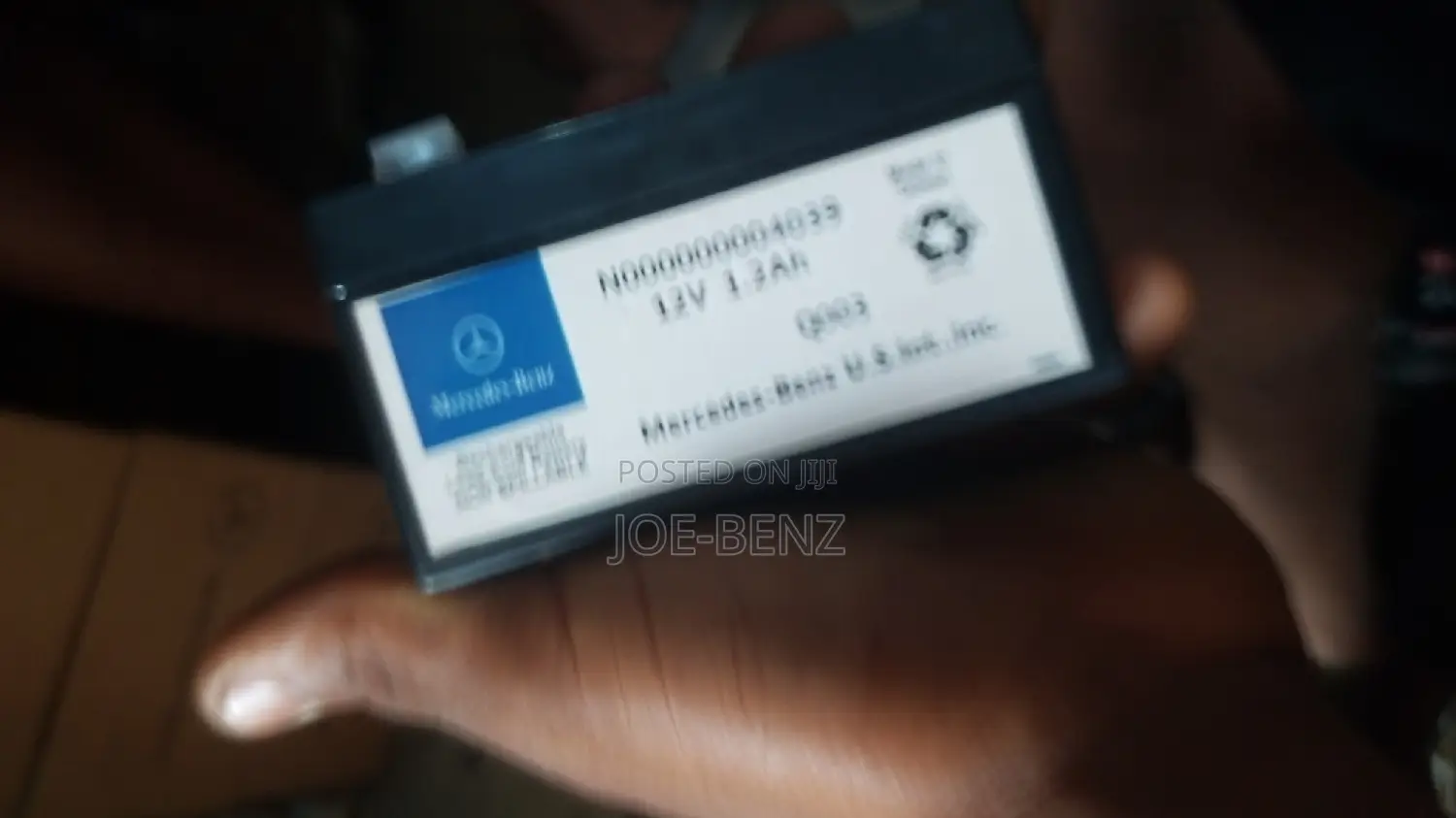 Mutiple Use Auxiliary Battery for Mercede Benz