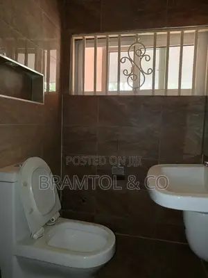 3bdrm Townhouse / Terrace in Maitama for rent