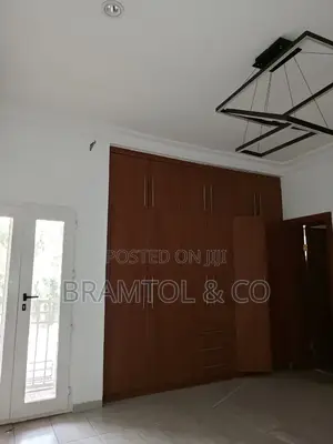 3bdrm Townhouse / Terrace in Maitama for rent