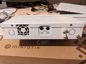Mikrotik CRS 112-8p-4s-In