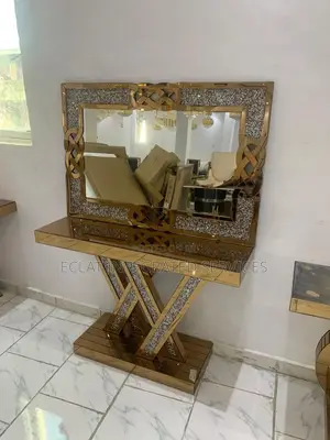 Mirror Console