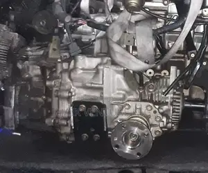 GEAR Box Nissan X-Trail 2.5. 4 Wheel. 2003/2004/2005