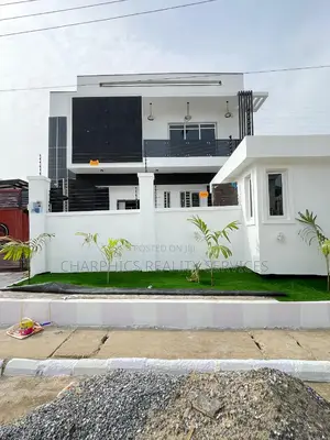 5bdrm Duplex in Ikota for sale