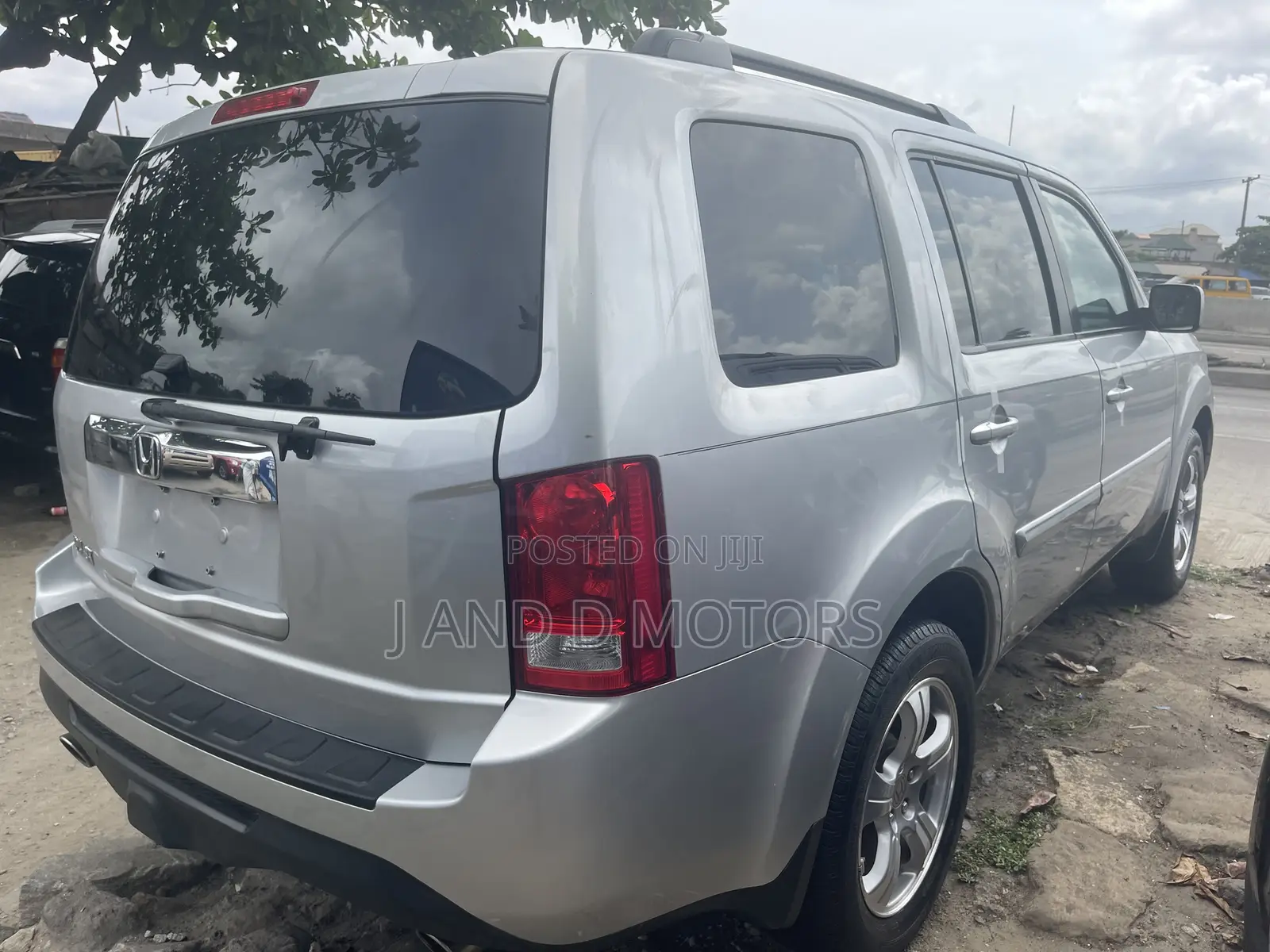 Honda Pilot 2012 Silver