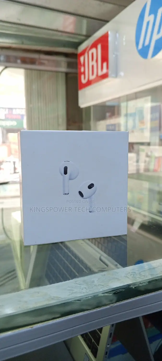 Airpod 3 With Lightning Case