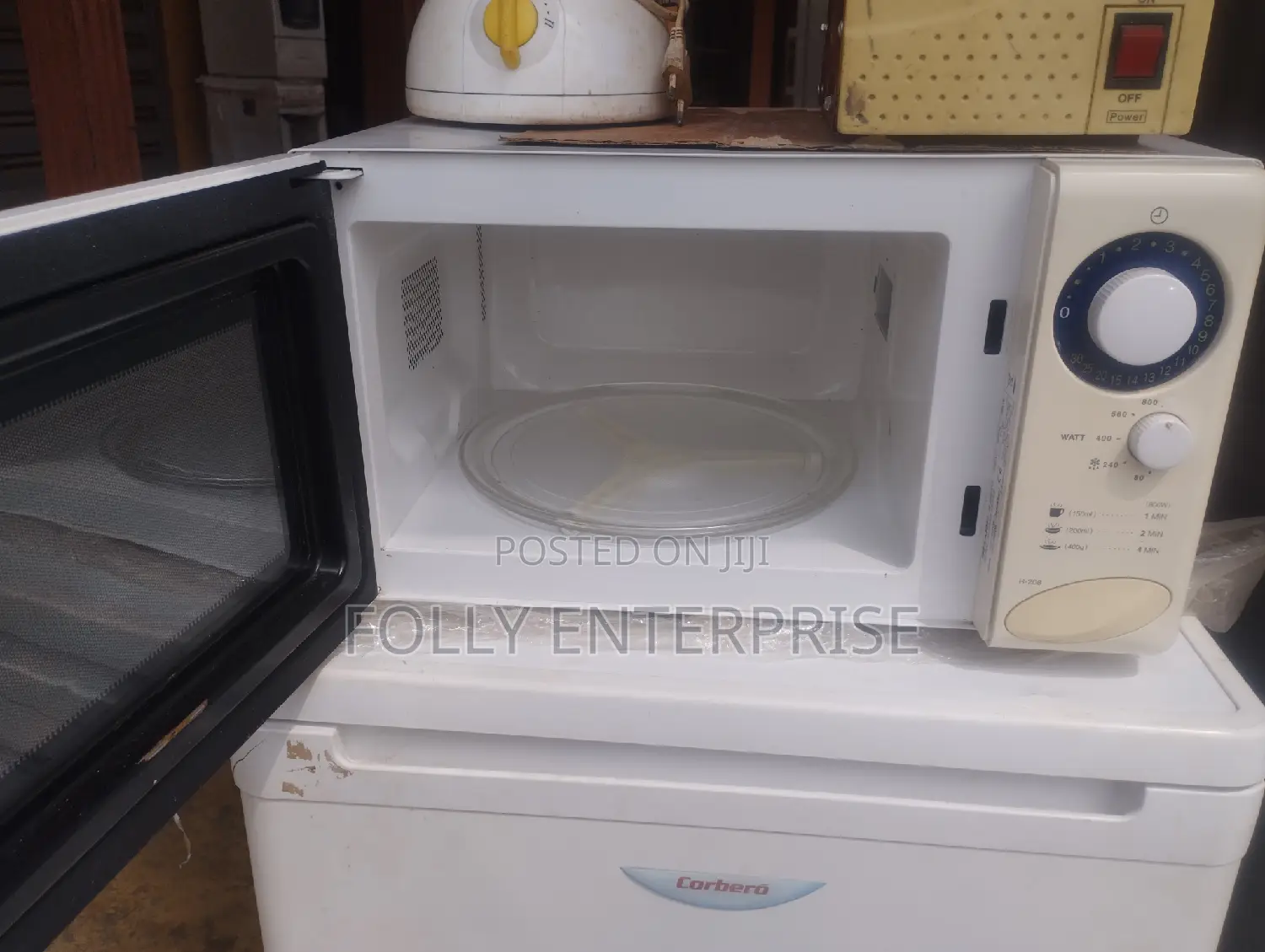 Microwave Oven