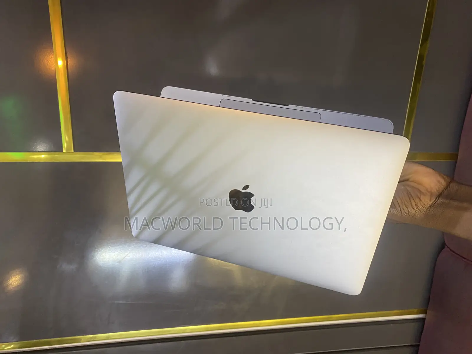 Laptop Apple MacBook Pro 2020 8GB Intel Core I5 SSD 256GB