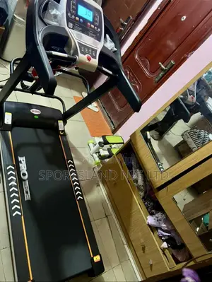 2.5hp Heavy Duty Treadmill With Massager Max User 120kg.