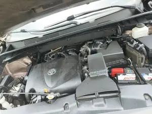 Toyota Highlander 2018 Brown