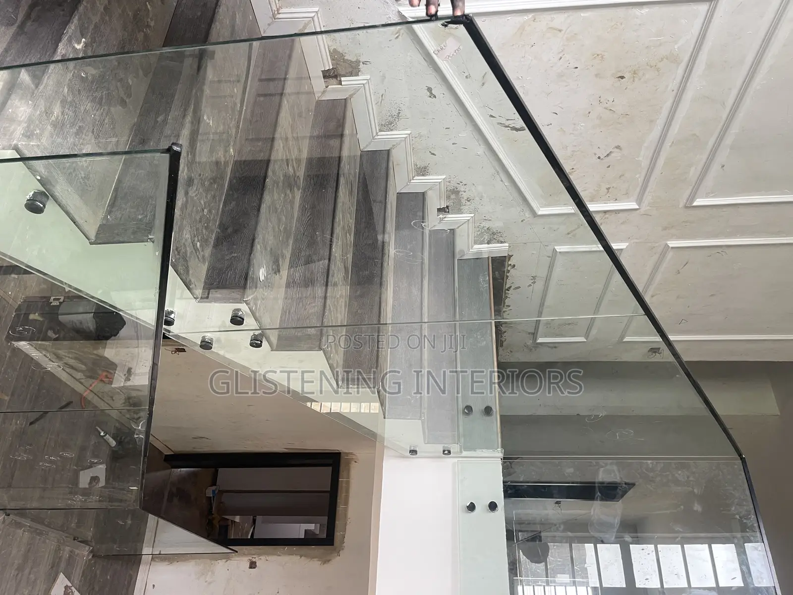 10mm Plain Tempered Glass Staircase