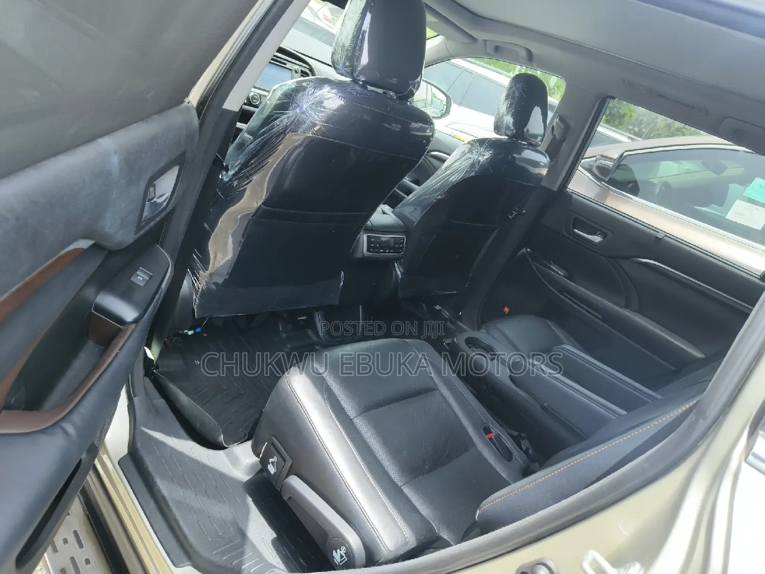 Toyota Highlander 2017 Gold