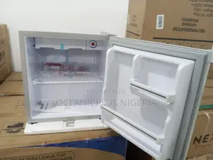 Kitchen Friendly AEON 45L Portable Refrigerat06