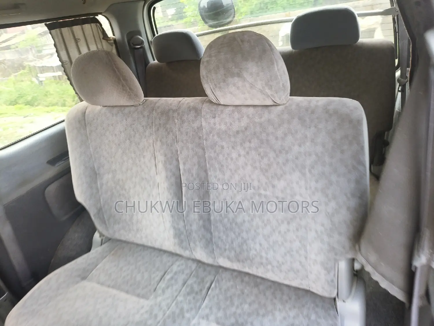 Toyota HiAce 2002 Grey