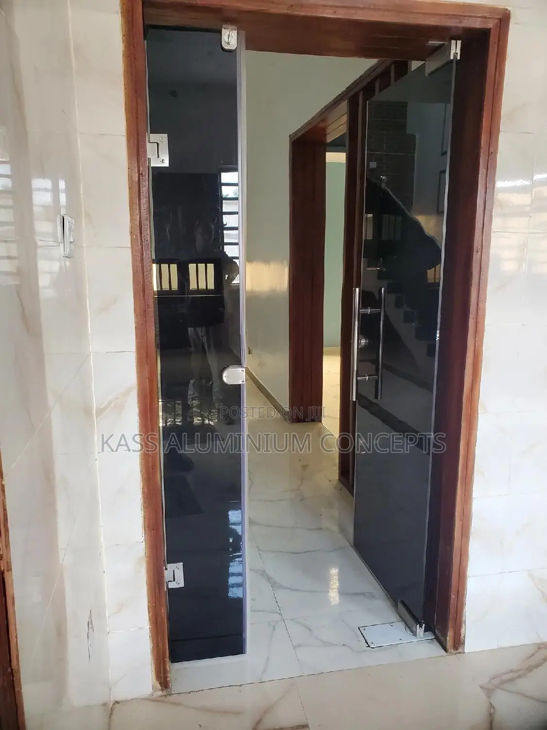 10mm Tempered Glass Grey