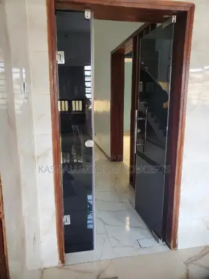 10mm Tempered Glass Grey