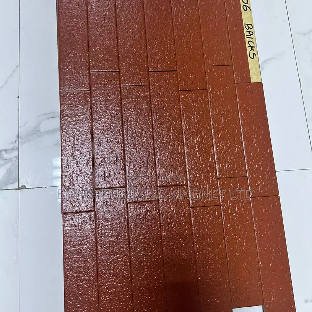 High Quality China Bricks Tiles