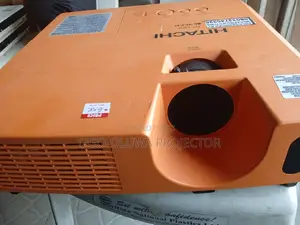 Affordable, Reliable London Used Projectors Available!