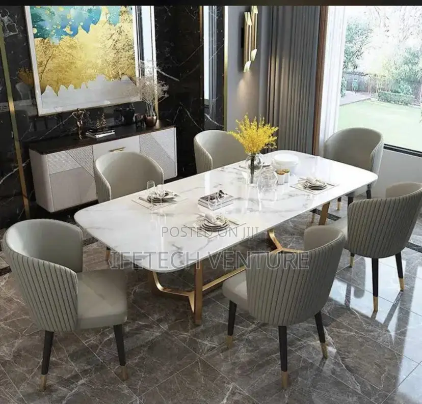 Dining by 6