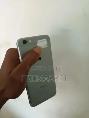 Apple iPhone 6s 32 GB Silver