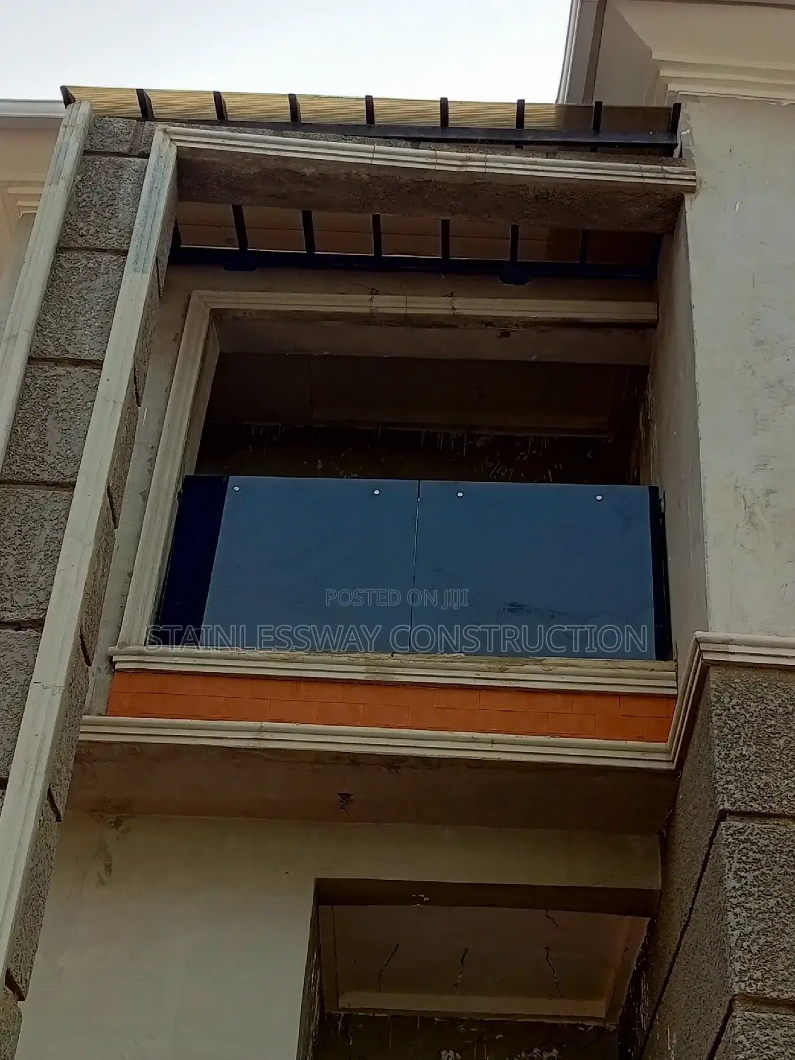 Balcony Dark Grey Craft Handrails
