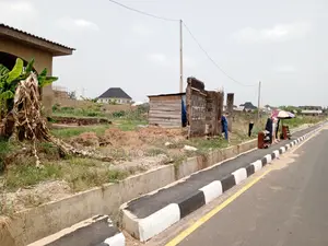 Commercial 1200m2 Plot of Land on Akala Express