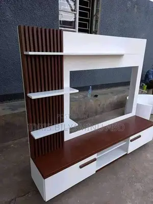 A,Classic Tvstand Done and Dusted