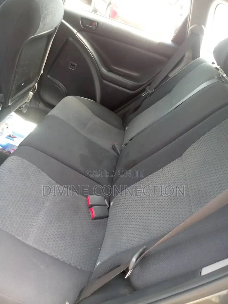 Toyota Matrix 2007 Gray