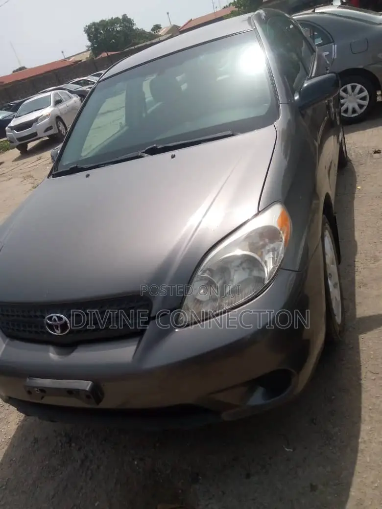 Toyota Matrix 2007 Gray