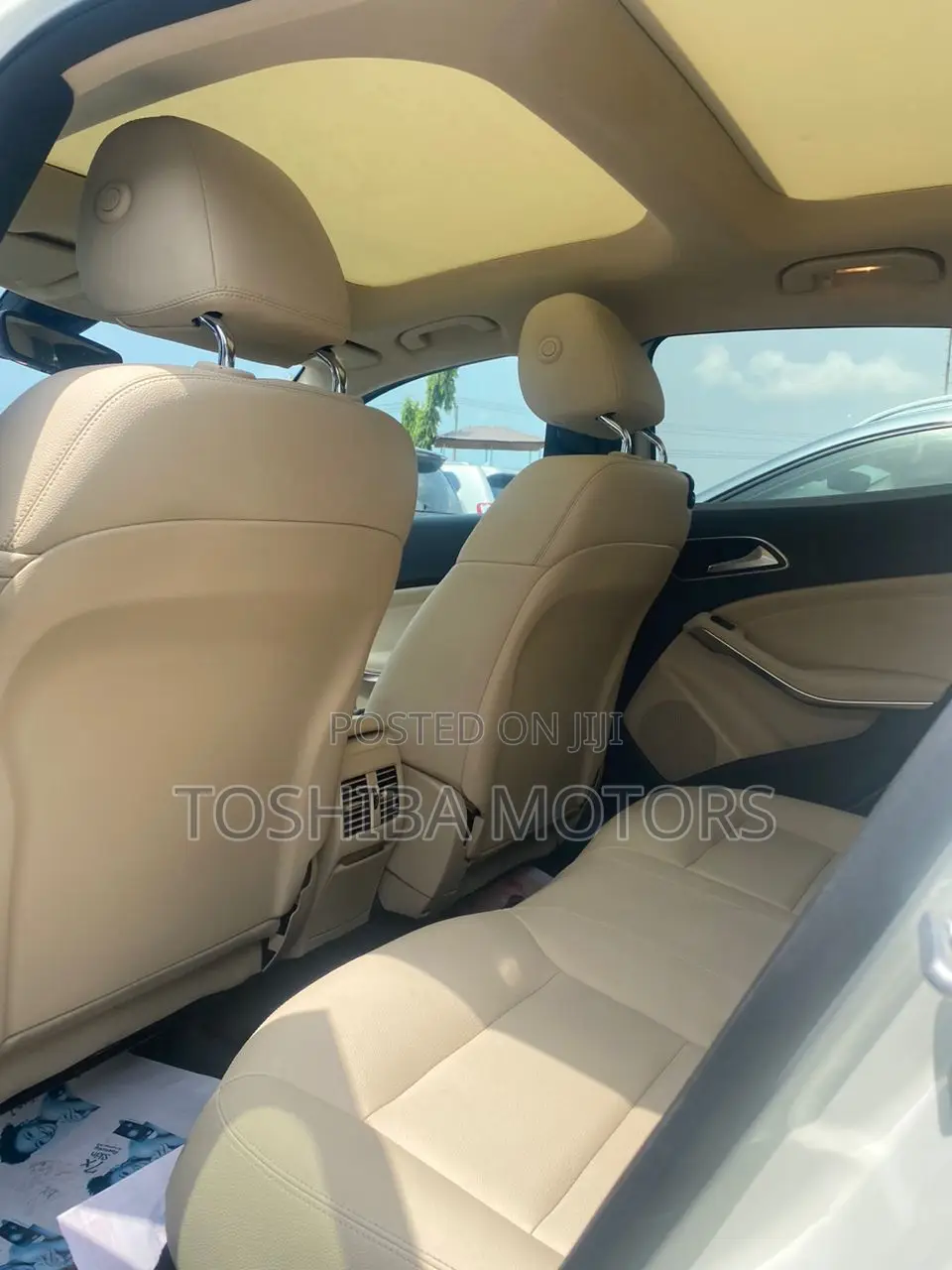 Mercedes-Benz GLA 250 2016 White