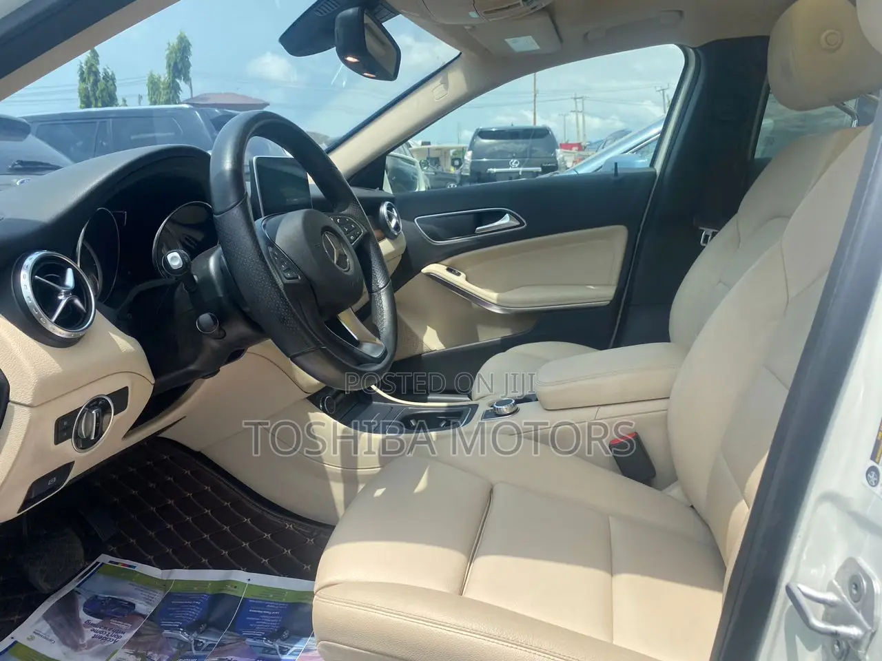 Mercedes-Benz GLA 250 2016 White