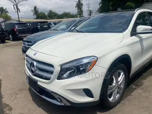 Mercedes-Benz GLA 250 2016 White