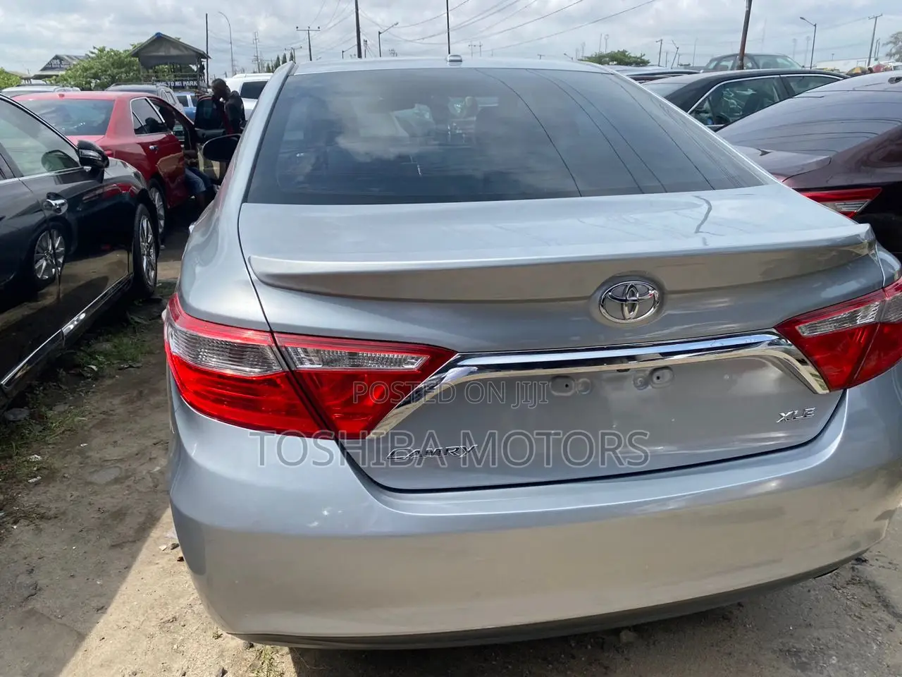 Toyota Camry 2017 Silver