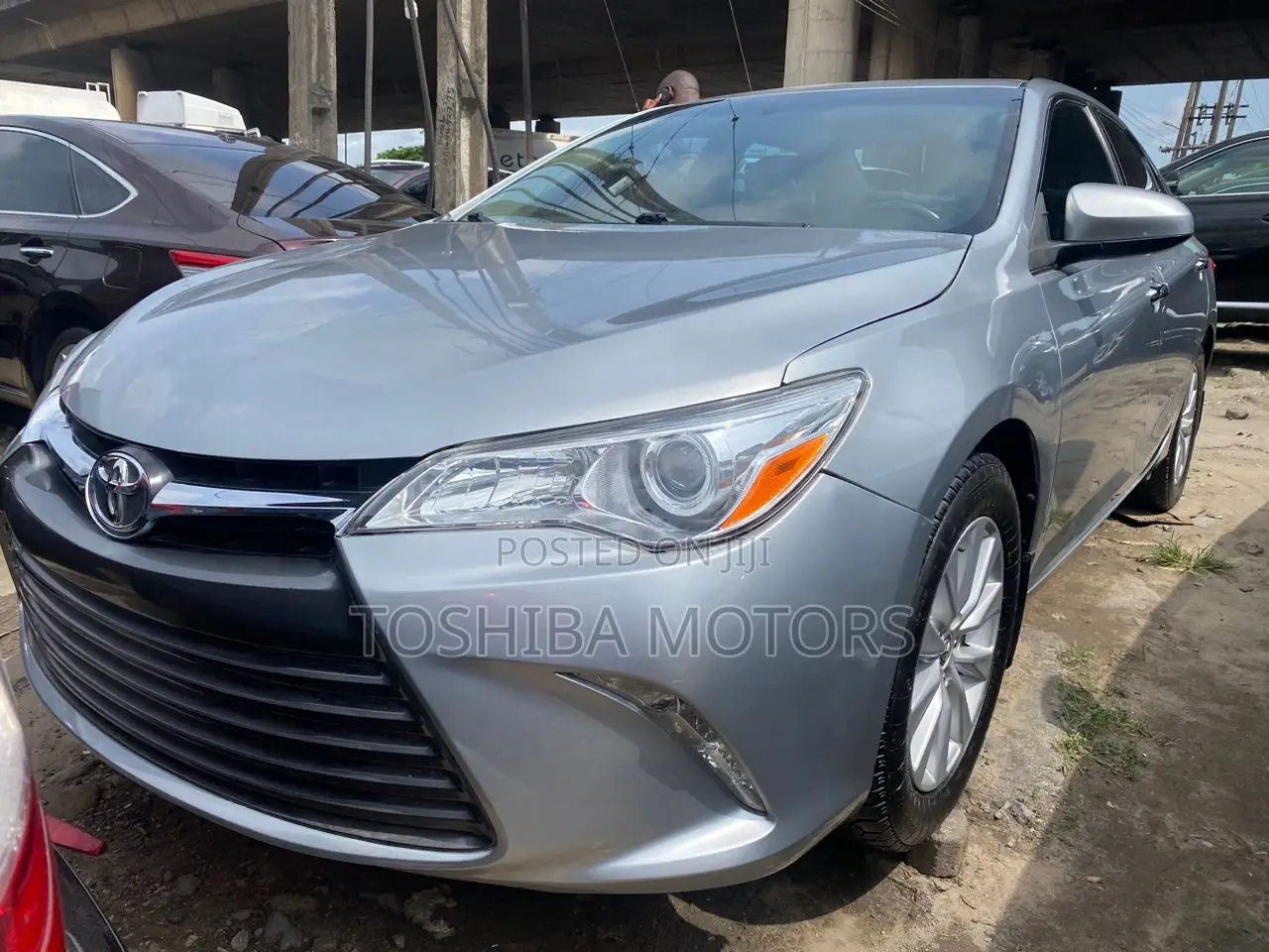 Toyota Camry 2017 Silver