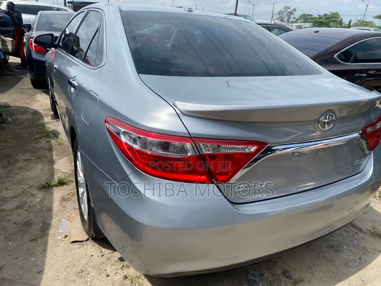 Toyota Camry 2017 Silver