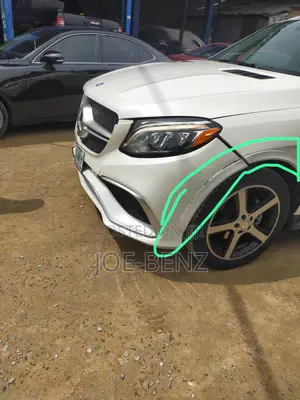 GLE350 Complete AMG Front Bumper Padded