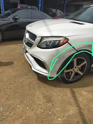 GLE350 Complete AMG Front Bumper Padded
