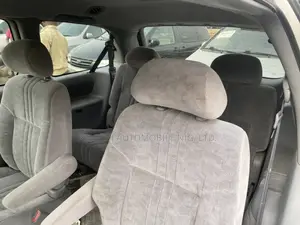 Toyota Sienna LE 2003 White
