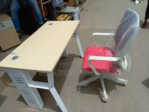 1.4mitres Reading Table With Mobile Drawers and Mesh Swivel Chair.