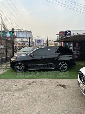 Mercedes-Benz M Class ML 350 4Matic 2012 Black
