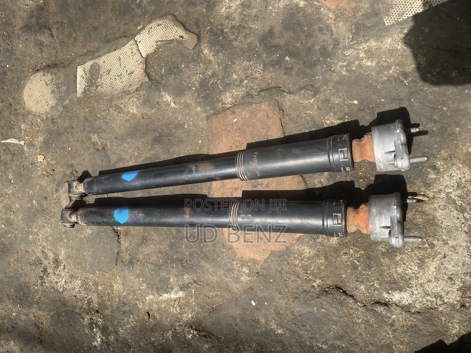 Back Shock Absorber