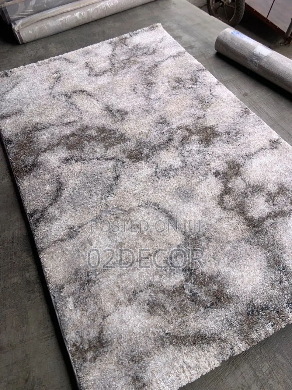 Wool Design Center Rugs (5/7 and 7/10)