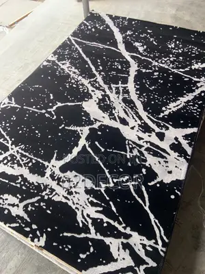 Abstract Design Center Rugs (5/7 and 7/10)